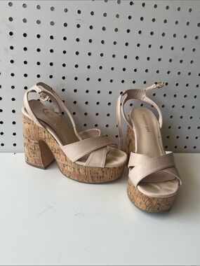 6 Madden Girl Nude Strappy Cork Platform Sandals
